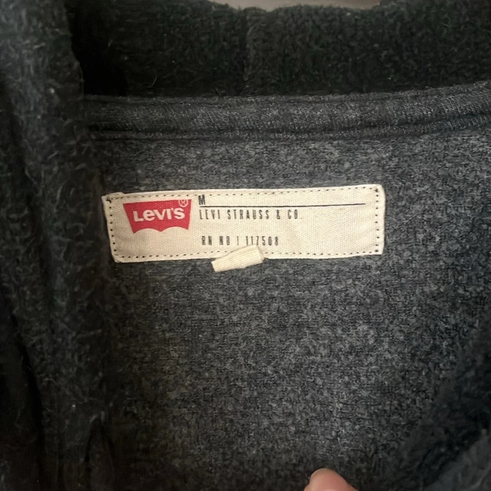 Levi's Men's Black and grey Hooded sweatshirt